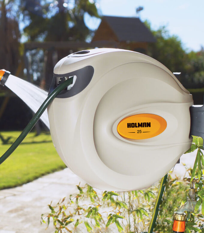 Battery Powered Hose Reel with 30m Hose and Lithium-ion Power
