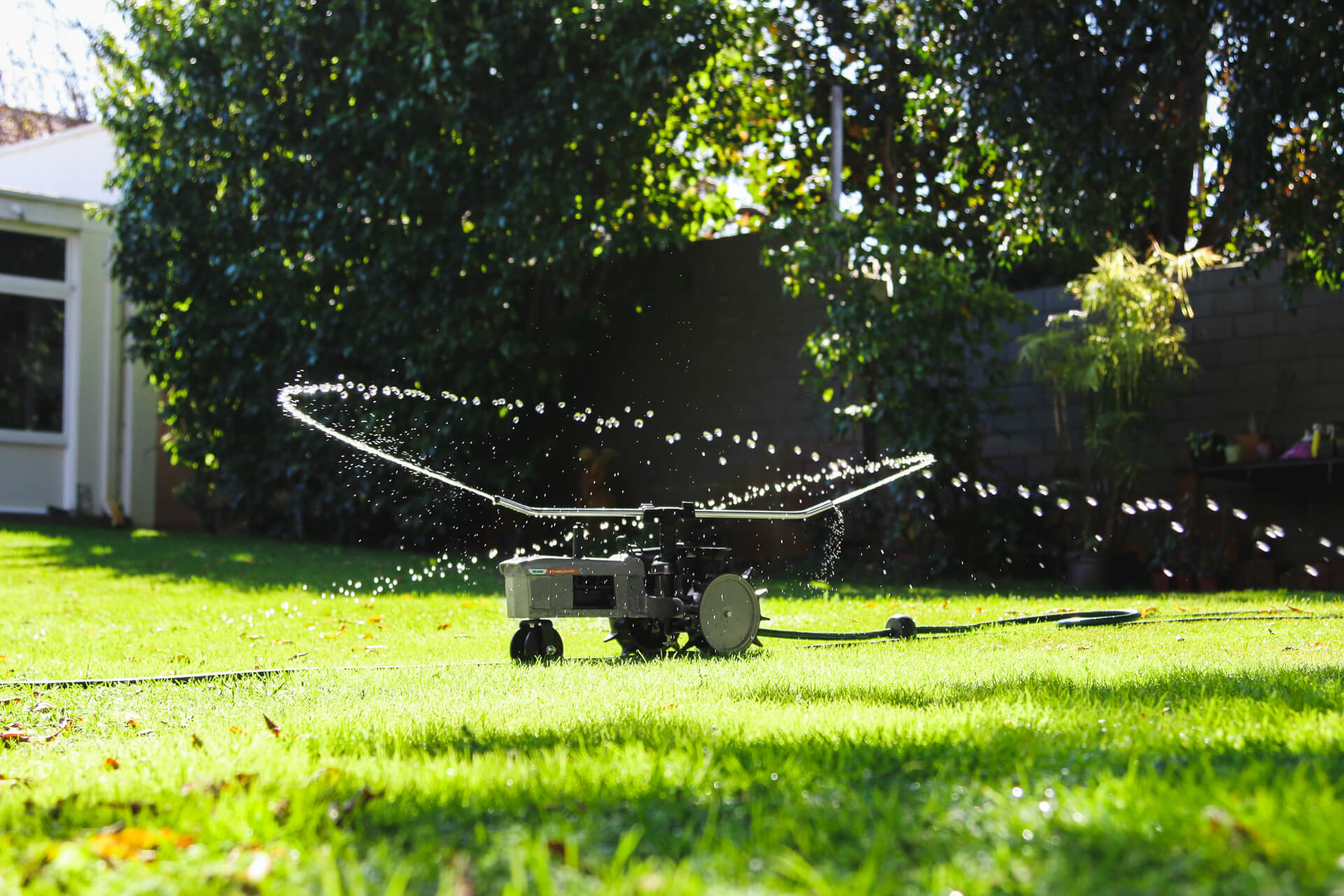 Solid Metal Travelling Sprinkler Holman Industries