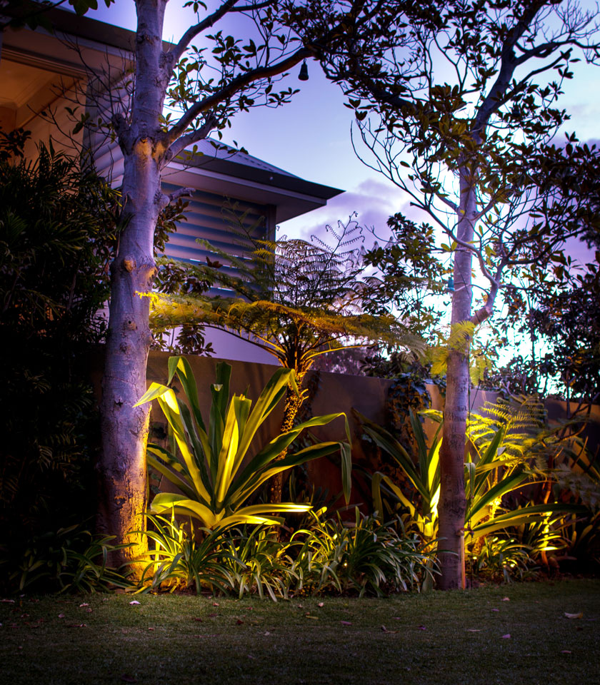 Garden Lights - Warm White Bluetooth® Garden Light Controller