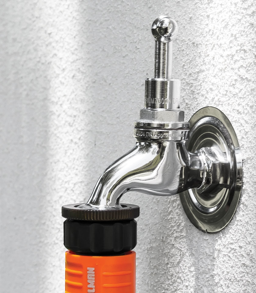 ⌀18mm Plastic Universal Tap Adaptor Holman Industries