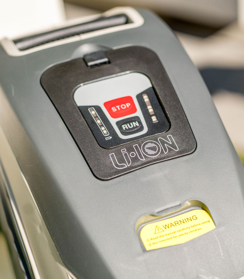 3030H 30m Battery Powered Hose Reel 6 3030H 30m Battery Powered Hose Reel