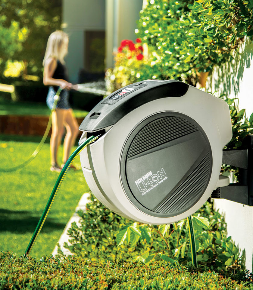 Battery Powered Hose Reel With 30m Hose And Lithium Ion Power