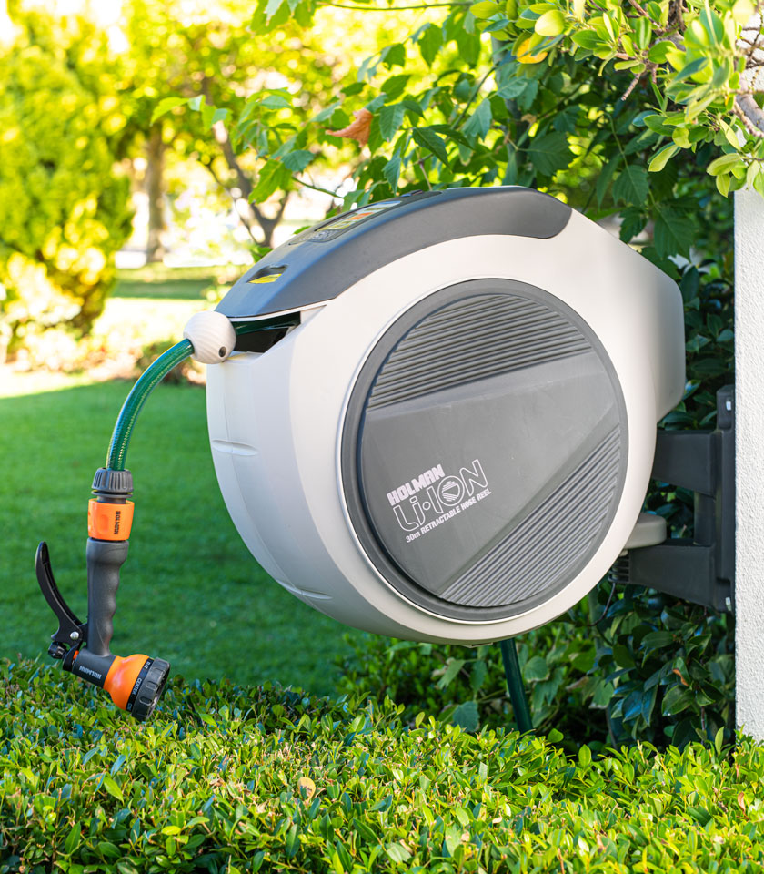Battery Powered Hose Reel with 30m Hose and Lithium-ion Power