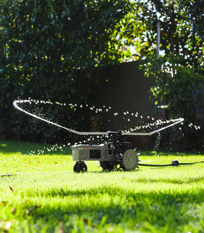 Solid Metal Travelling Sprinkler Holman Industries