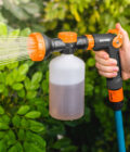 6450H QuickMix Spray Gun Lifestyle