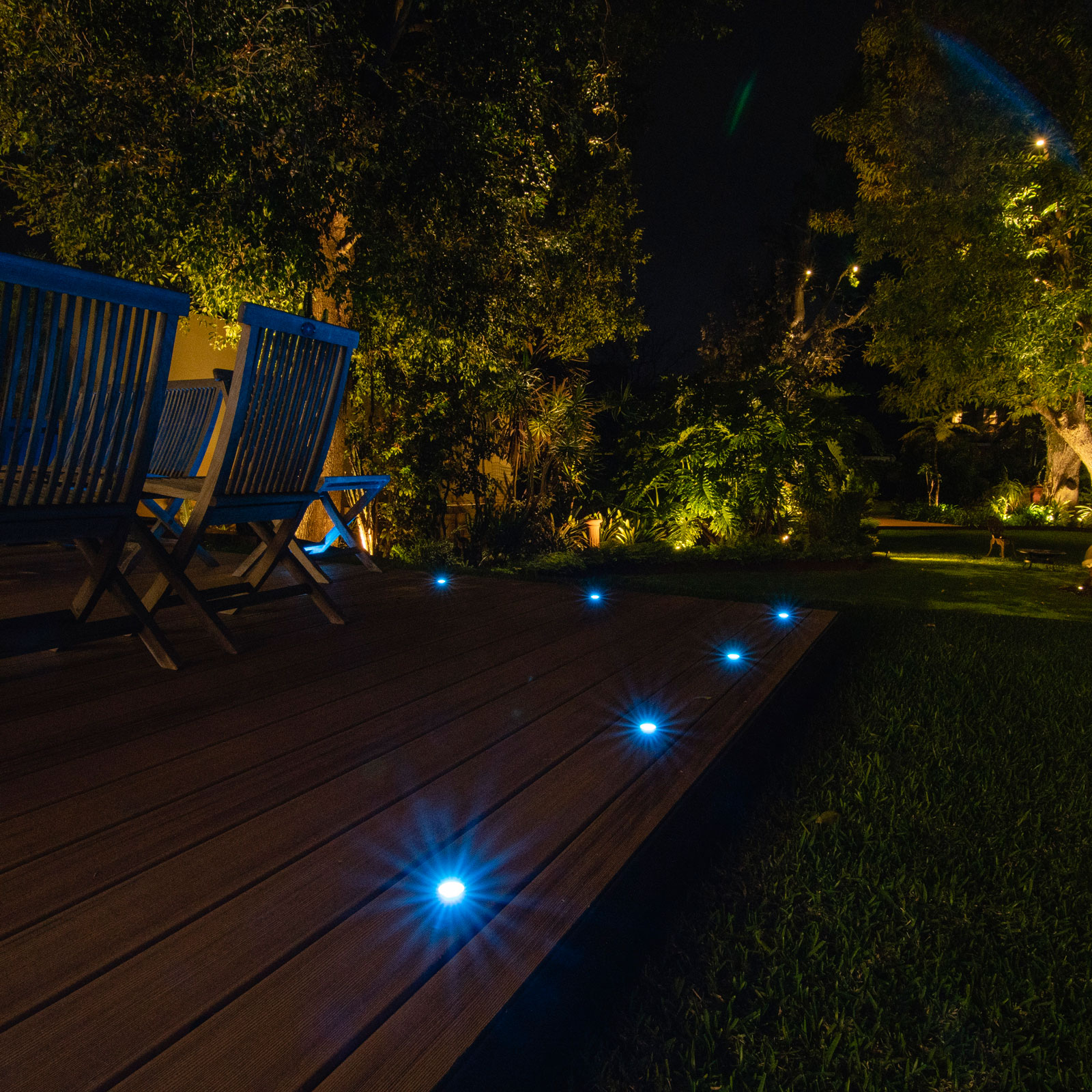 Lighting-Displays-Deck-Lighting Lighting-Displays-Deck-Lighting