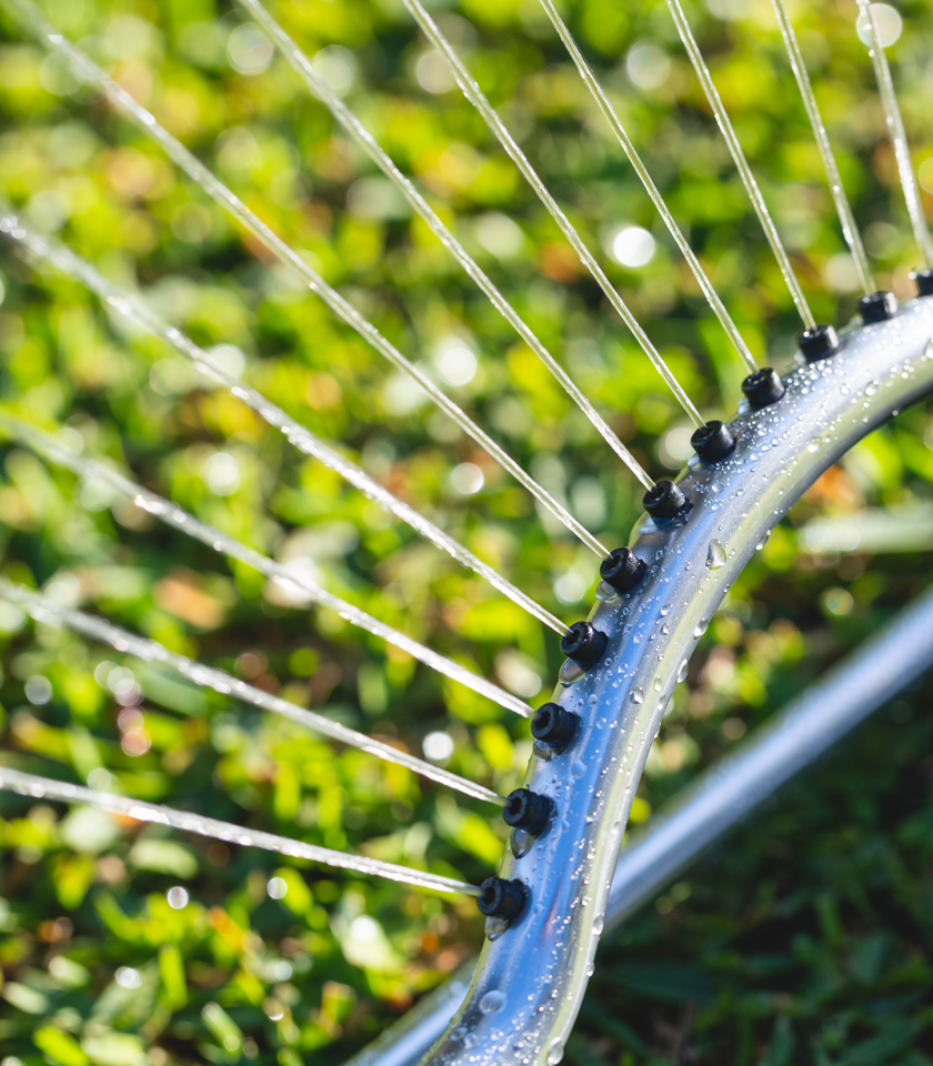 2884H 17 Nozzle Oscillating Sprinkler close up 2884H 17 Nozzle Oscillating Sprinkler close up