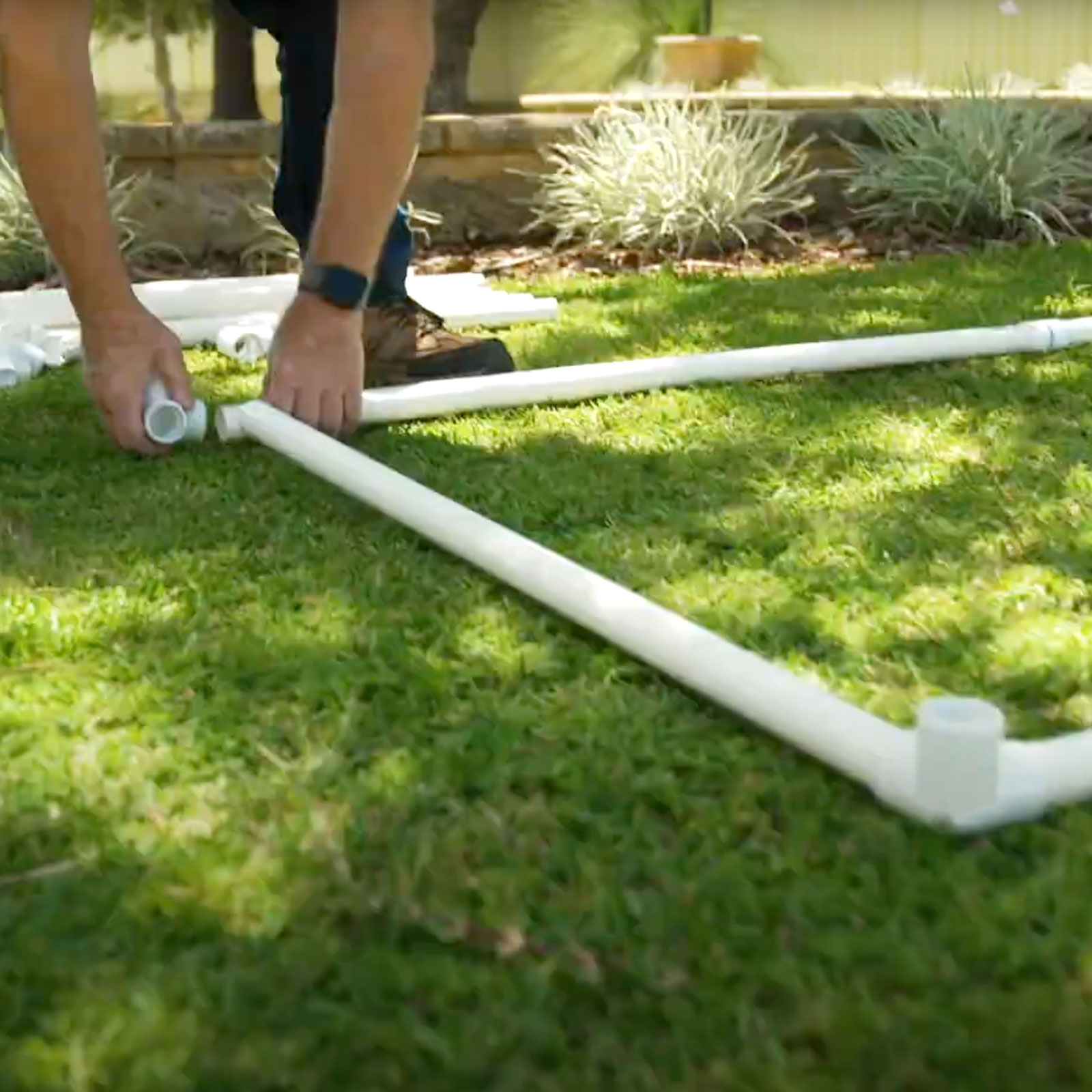 Step 1: assemble the base Layout the pieces on the ground and begin to connect the base of the frame together. Repeat for the roof.