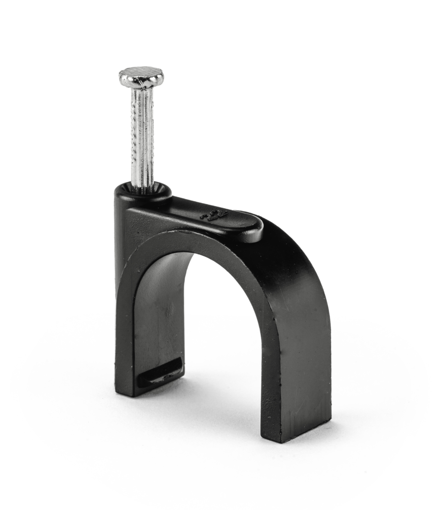 19mm Saddle Clip With Nail 10 Pack Holman Industries