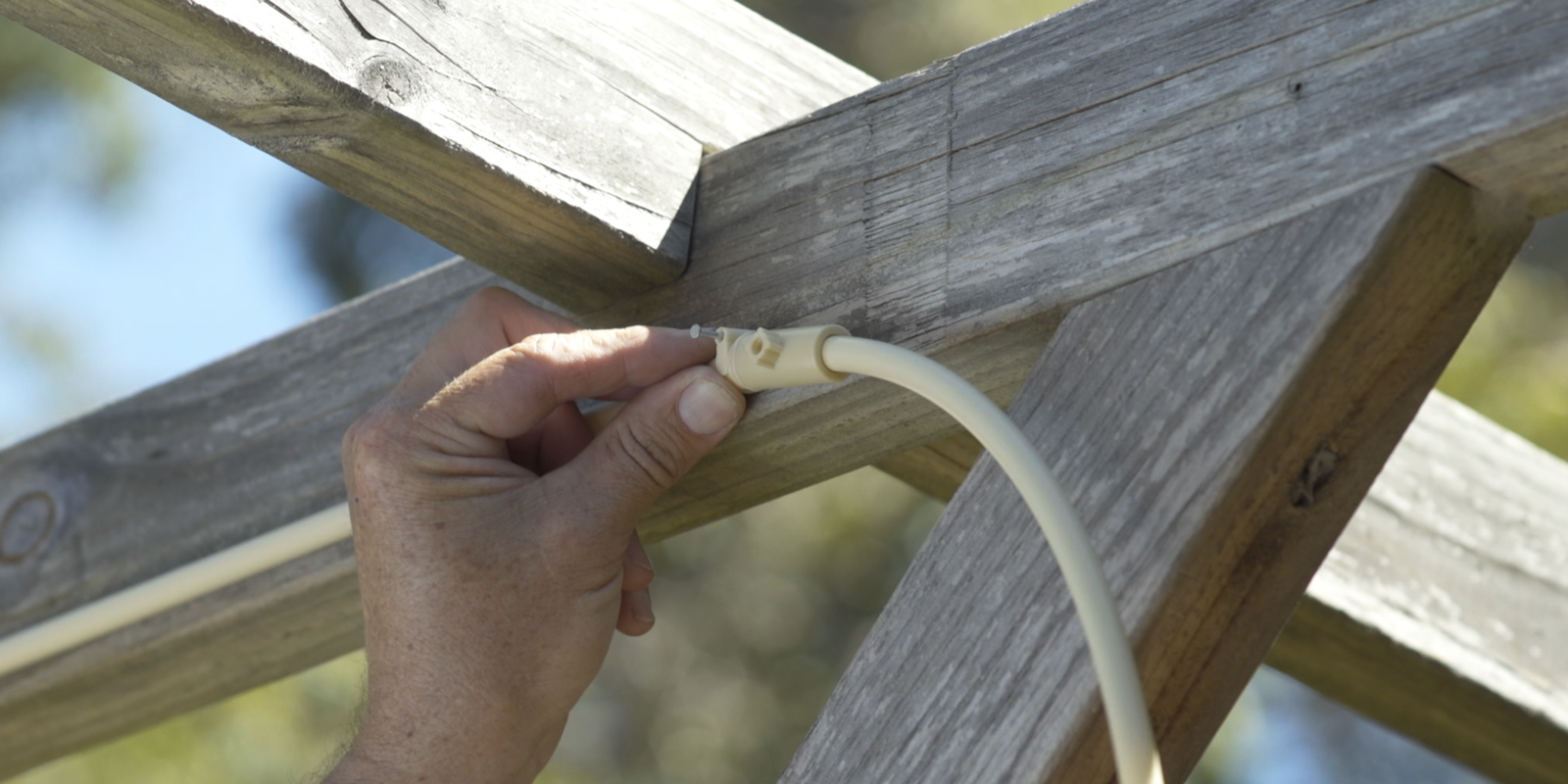 install-a-misting-kit-attaching-to-structure