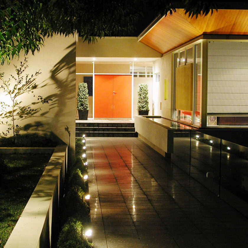Garden Lights - Warm White Path Lights Garden Lights - Warm White Path Lights